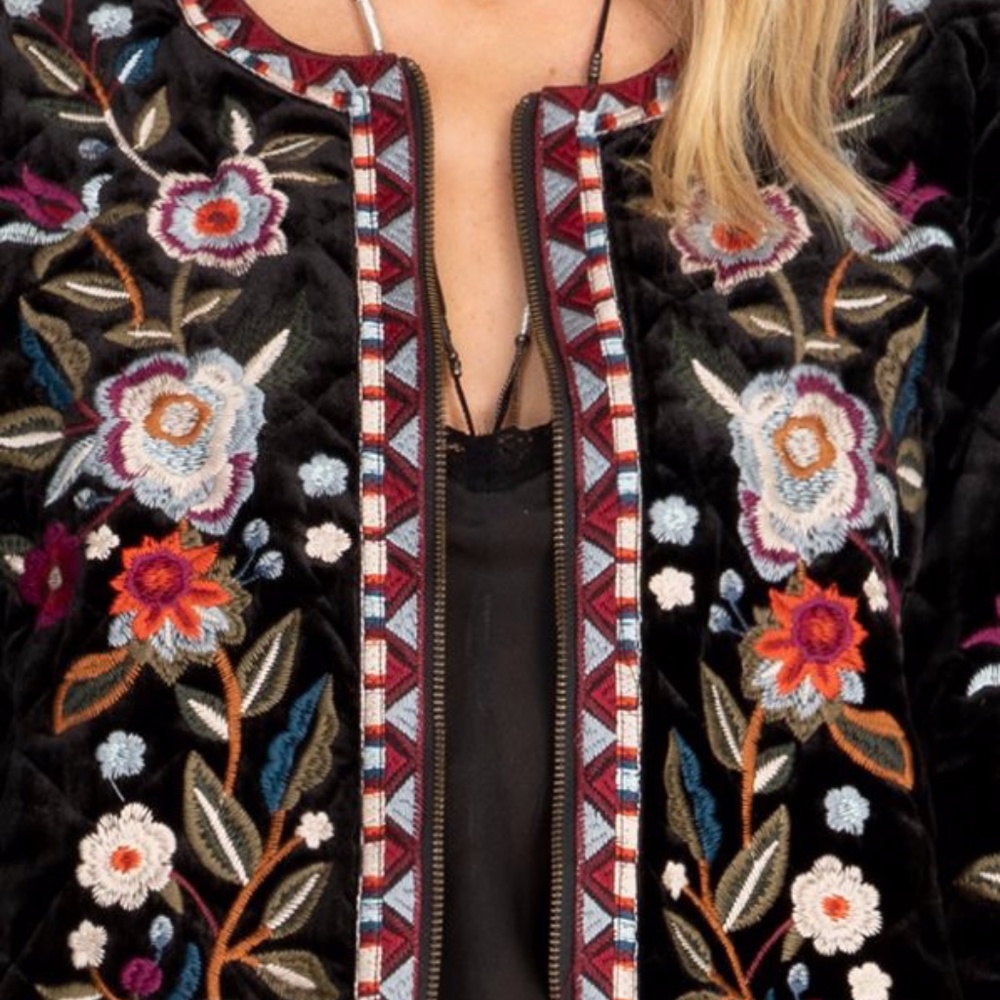 JOHNNY WAS  Mahea crop jacket size XL! VEVET!!! - Picture 2 of 5